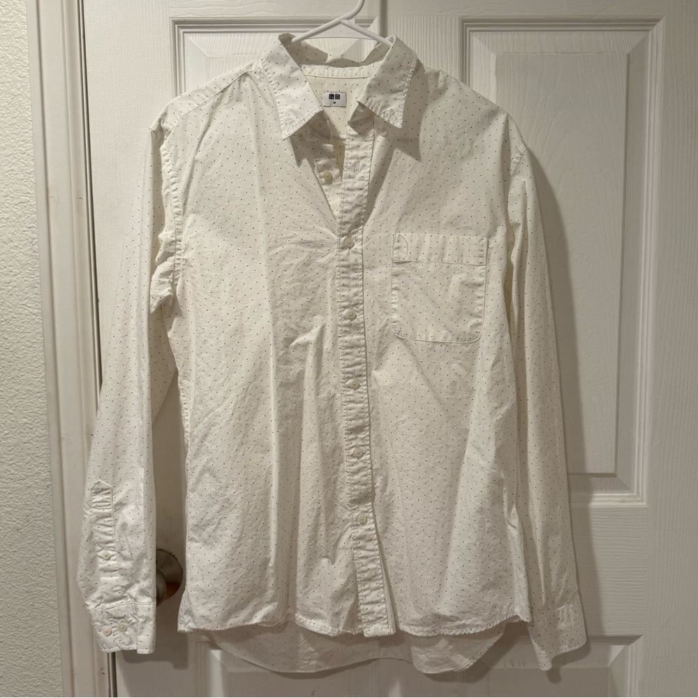 Uniqlo men’s button up shirt
